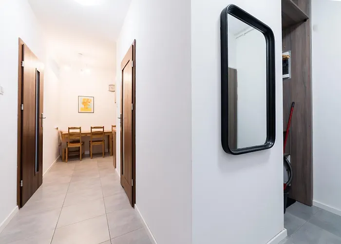 Wschod Homely By Bookinghost Apartment *