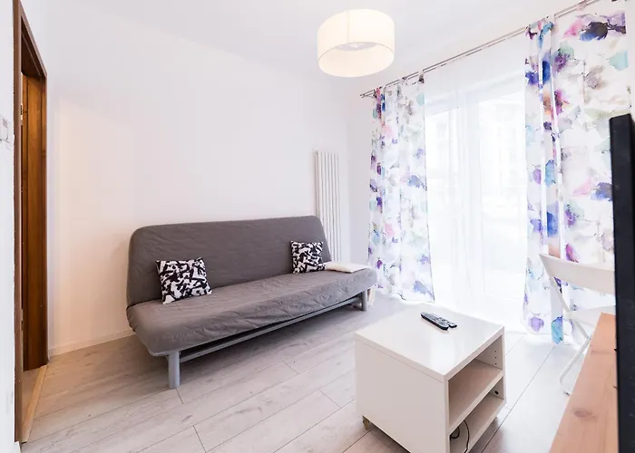 Wschod Homely By Bookinghost * 포즈난