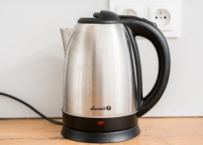 Wschod Homely By Bookinghost 아파트 *